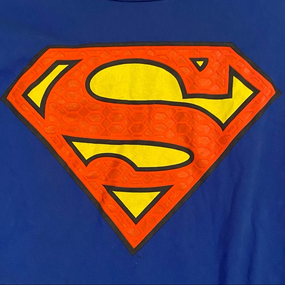 ✨Superman tee• Blue•XL (14-16)•100% Cotton✨ - Picture 4 of 4